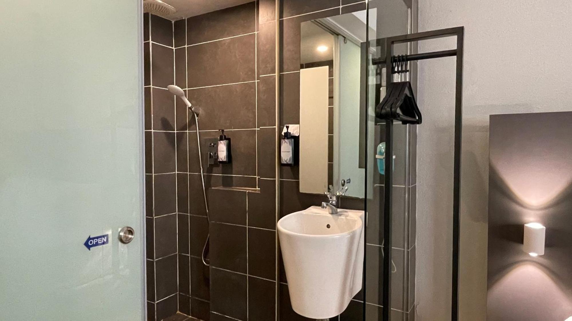 The Leverage Business Hotel - 라왕 외부 사진